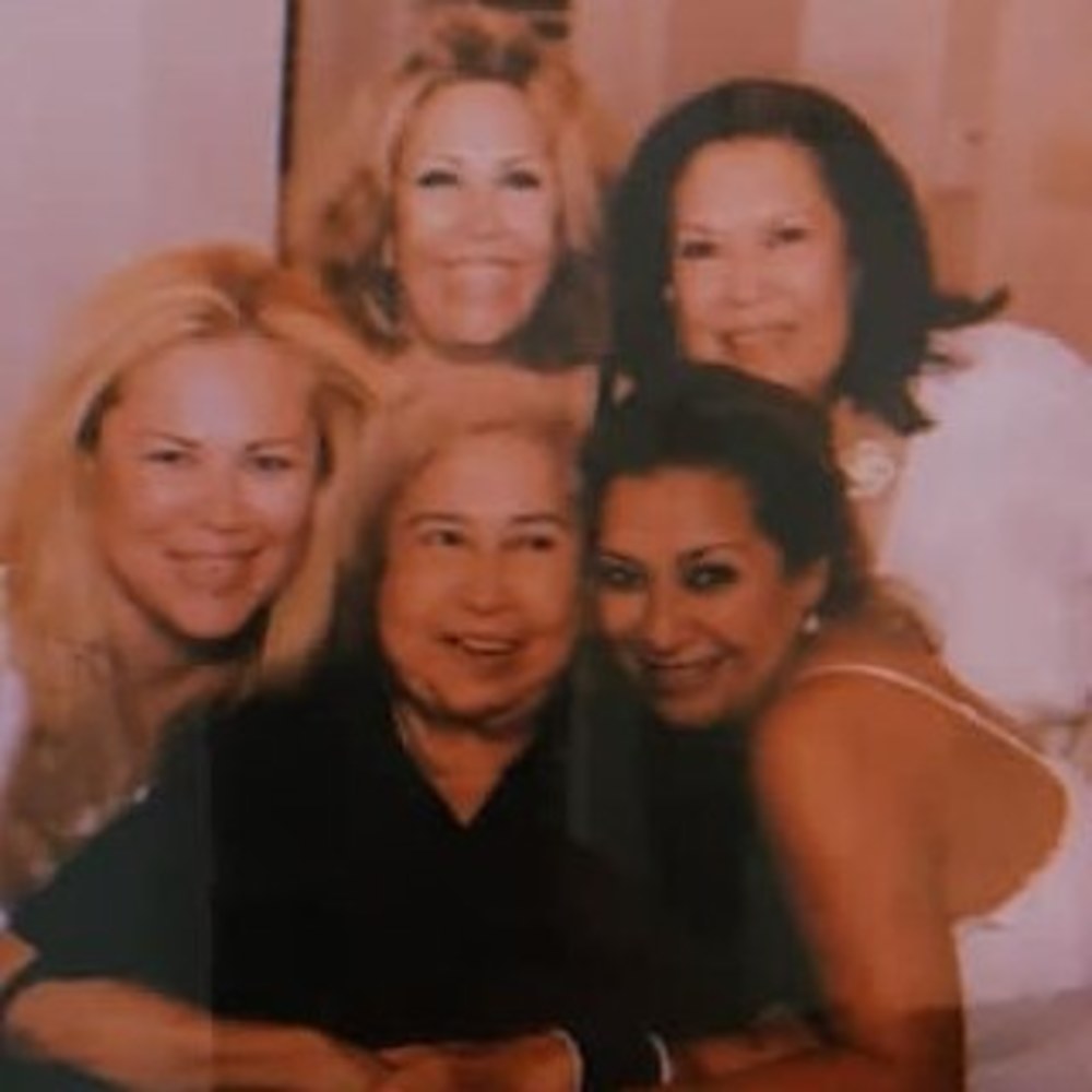 Meet your Posher, Elma